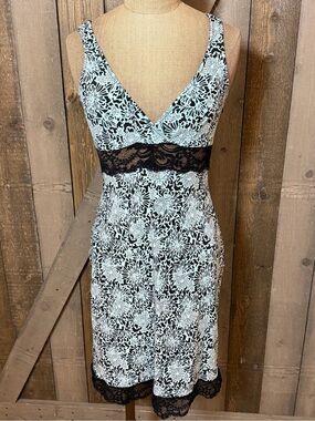 Bebe Vintage Y2K Black and Blue Floral Lace Going out Bias Cut Mini Dress Small
